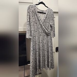 Apt 9 Petite Gray, Black and White Patterned Dress